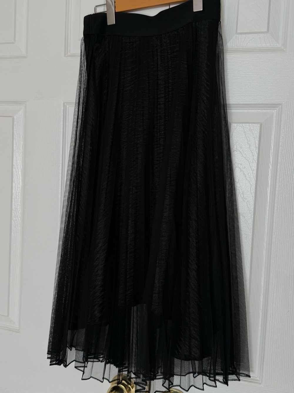 Black Pleated Tulle Midi Skirt - Classic Women's Skirt